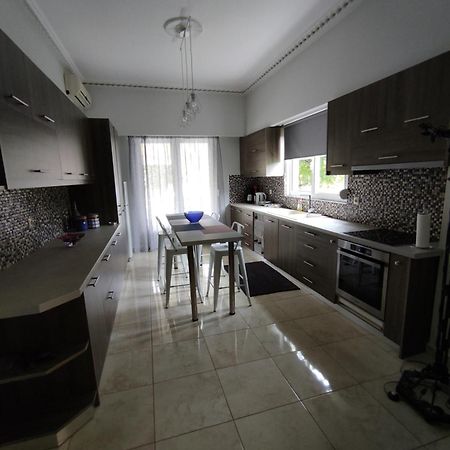 D&D Apartment Pírgos エクステリア 写真