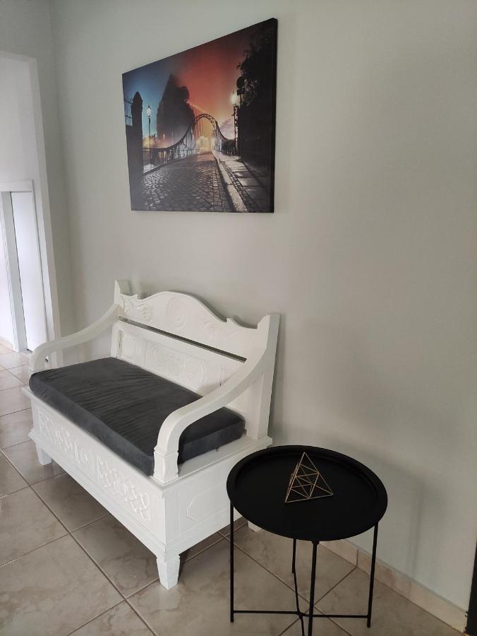 D&D Apartment Pírgos エクステリア 写真